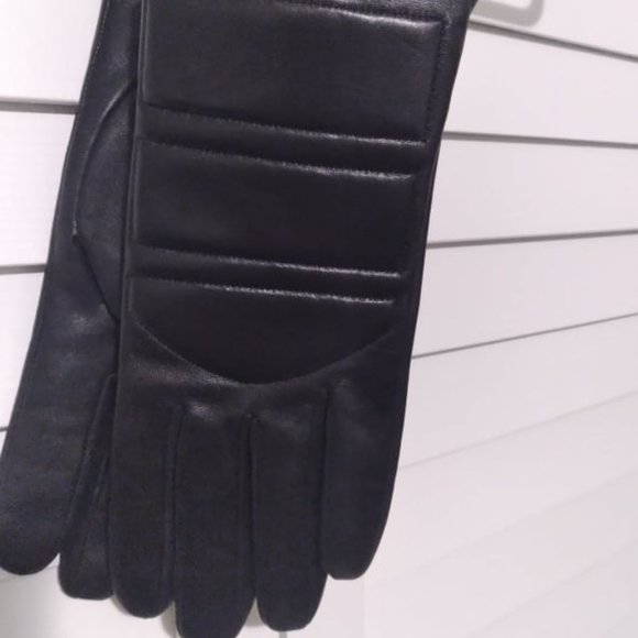 Brand new lambskin leather gloves - Picture 1 of 3